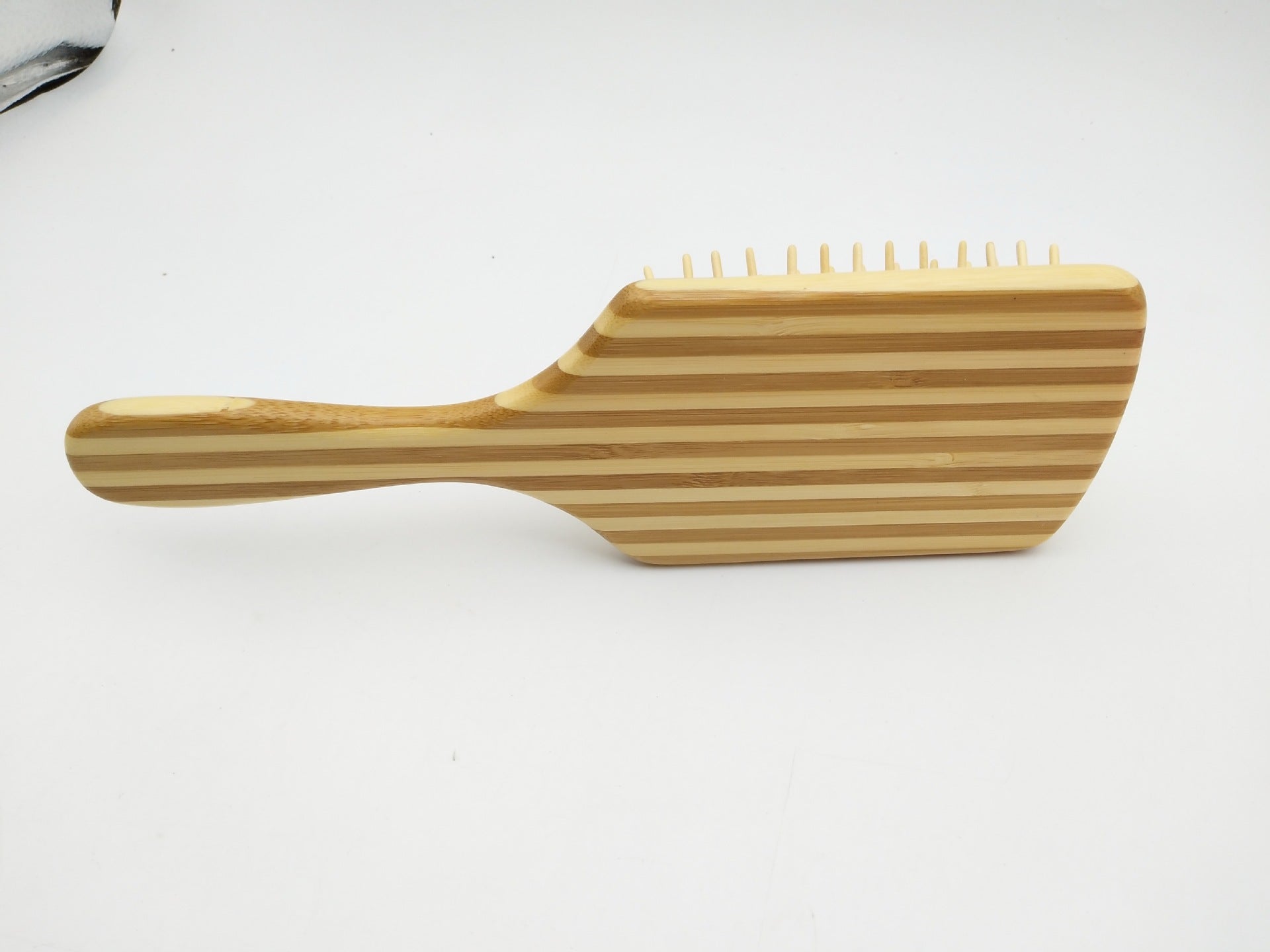 Natural bamboo Scalp Massage Comb - patrickkarten